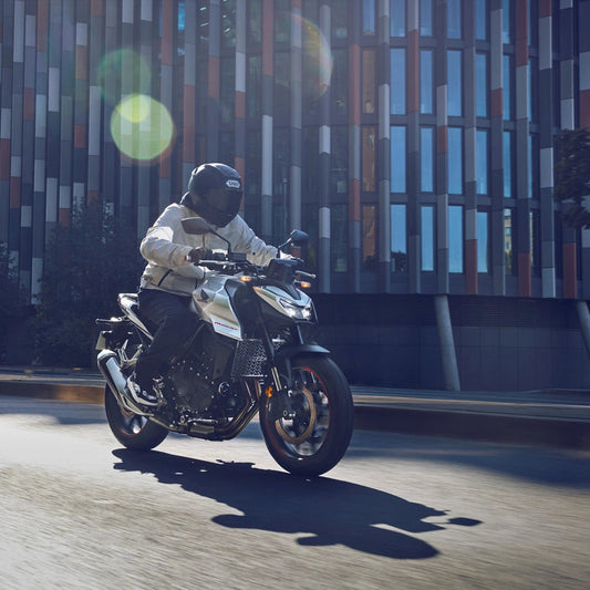 CB750 Hornet - Novo Modelo - Motoboxe