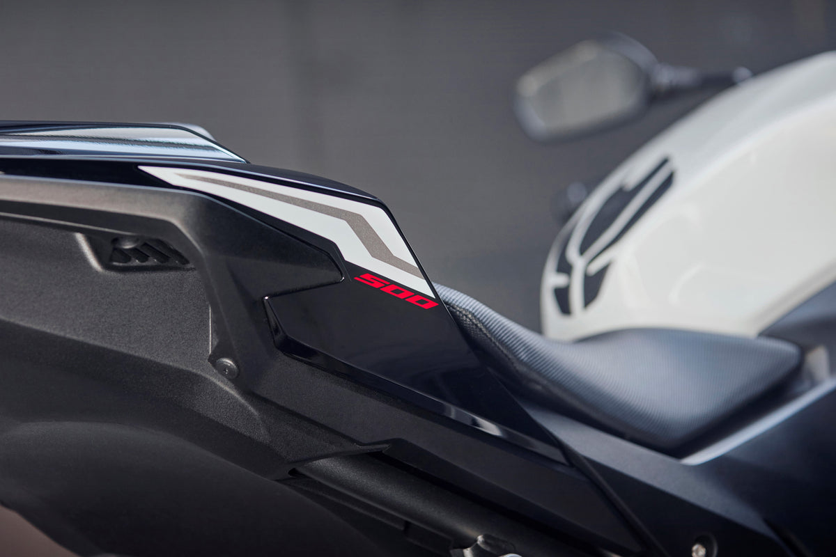 CB500 Hornet - Motoboxe