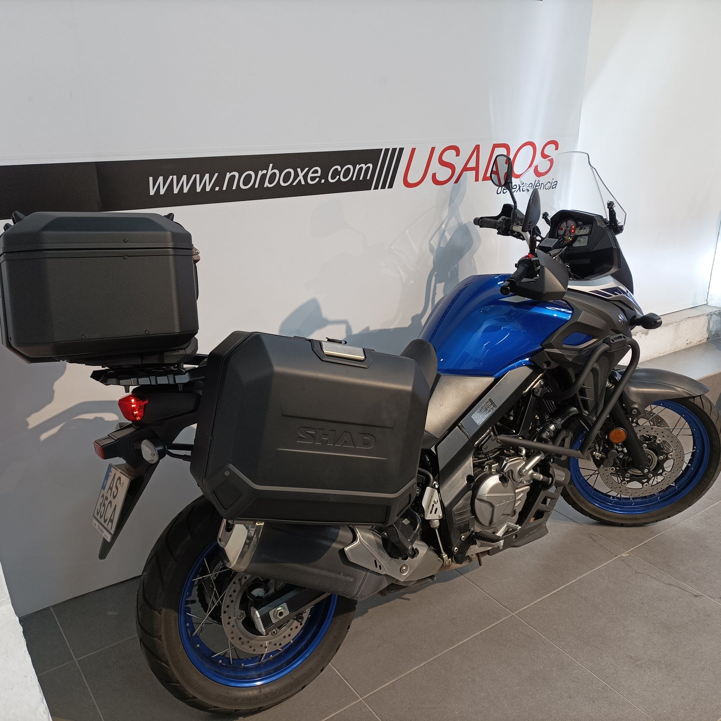 Suzuki V-Strom 650