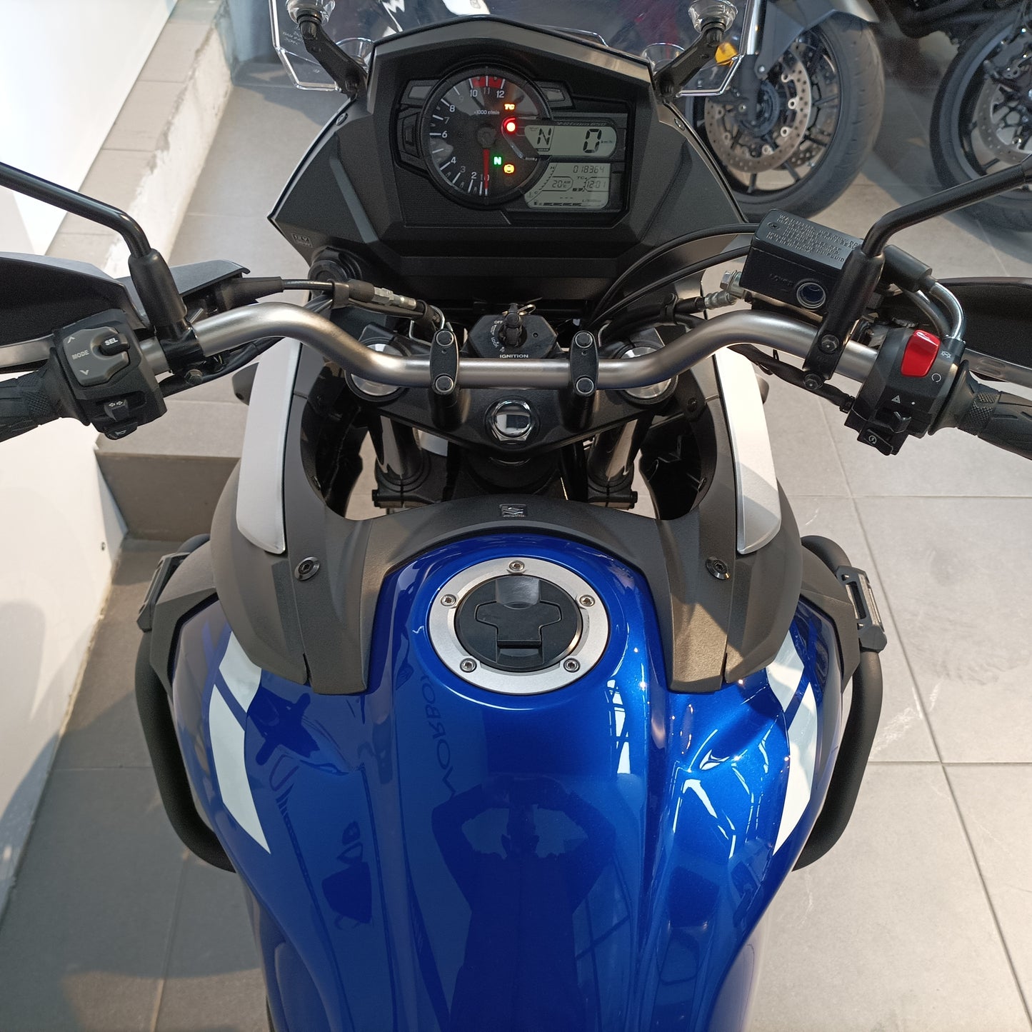 Suzuki V-Strom 650