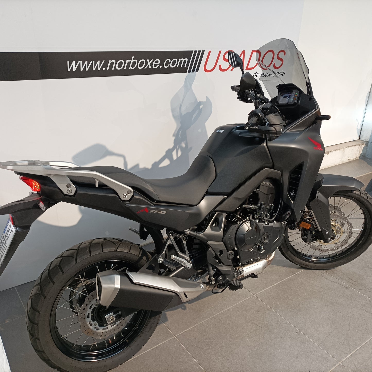 Honda Transalp 750