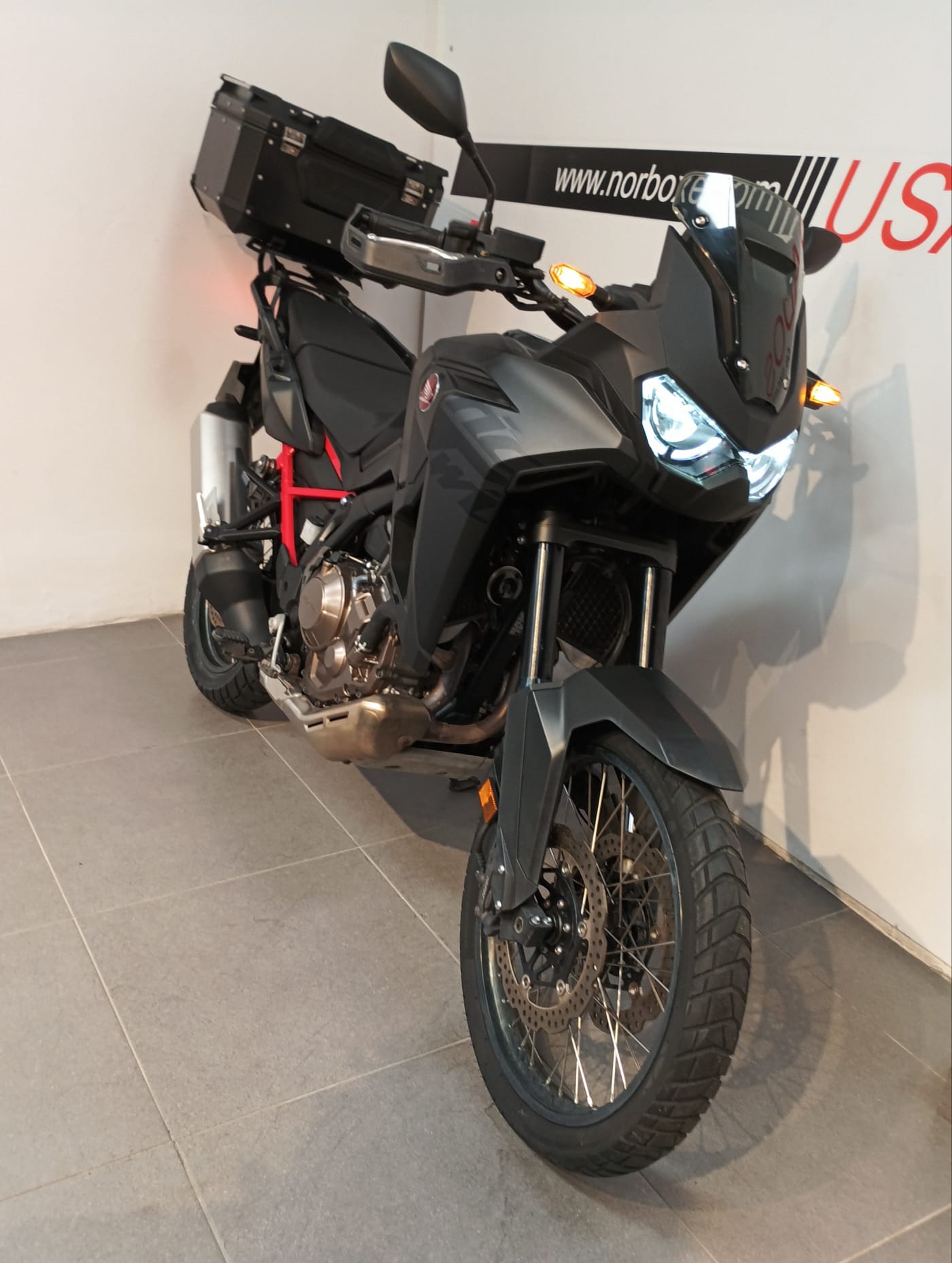 HONDA AFRICA TWIN 1100