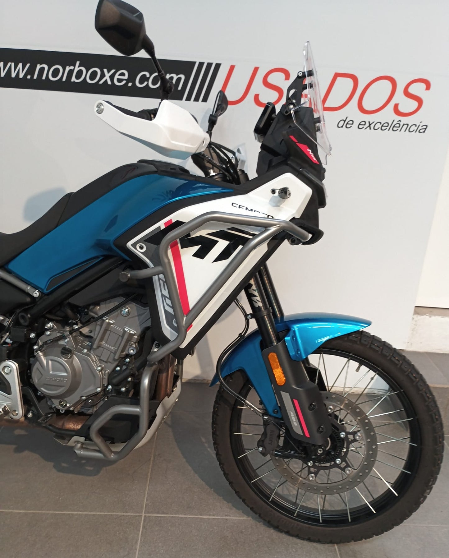 CFMOTO 450 MT