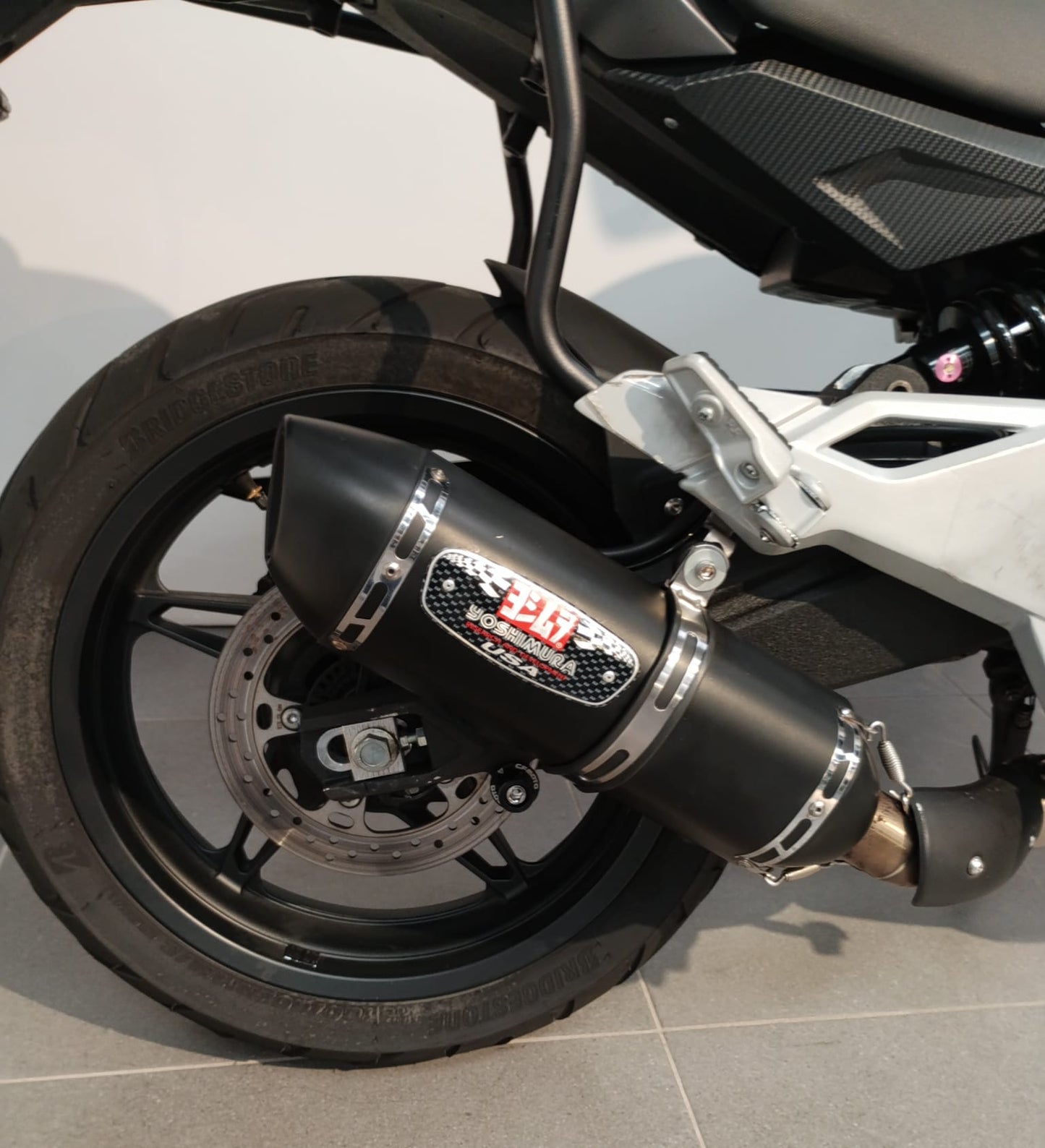 CFMOTO 650 MT