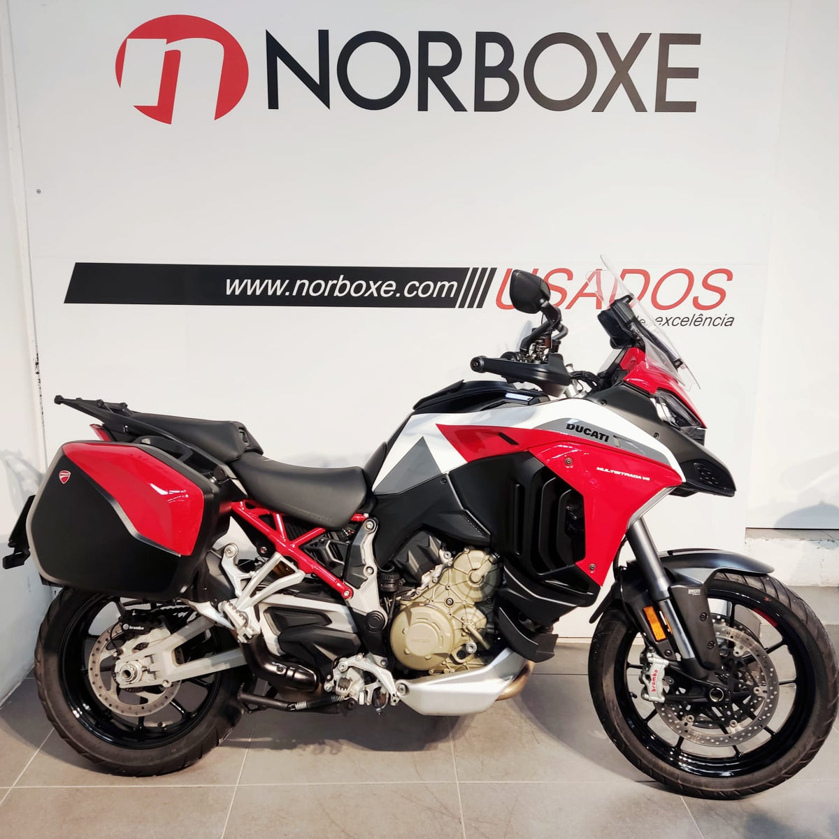 DUCATI MULTISTRADA V4S 1200 - Motoboxe