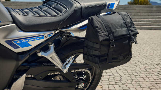 CB1000F 2026