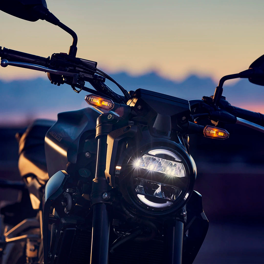 CB300R Neo Sports Café - Motoboxe
