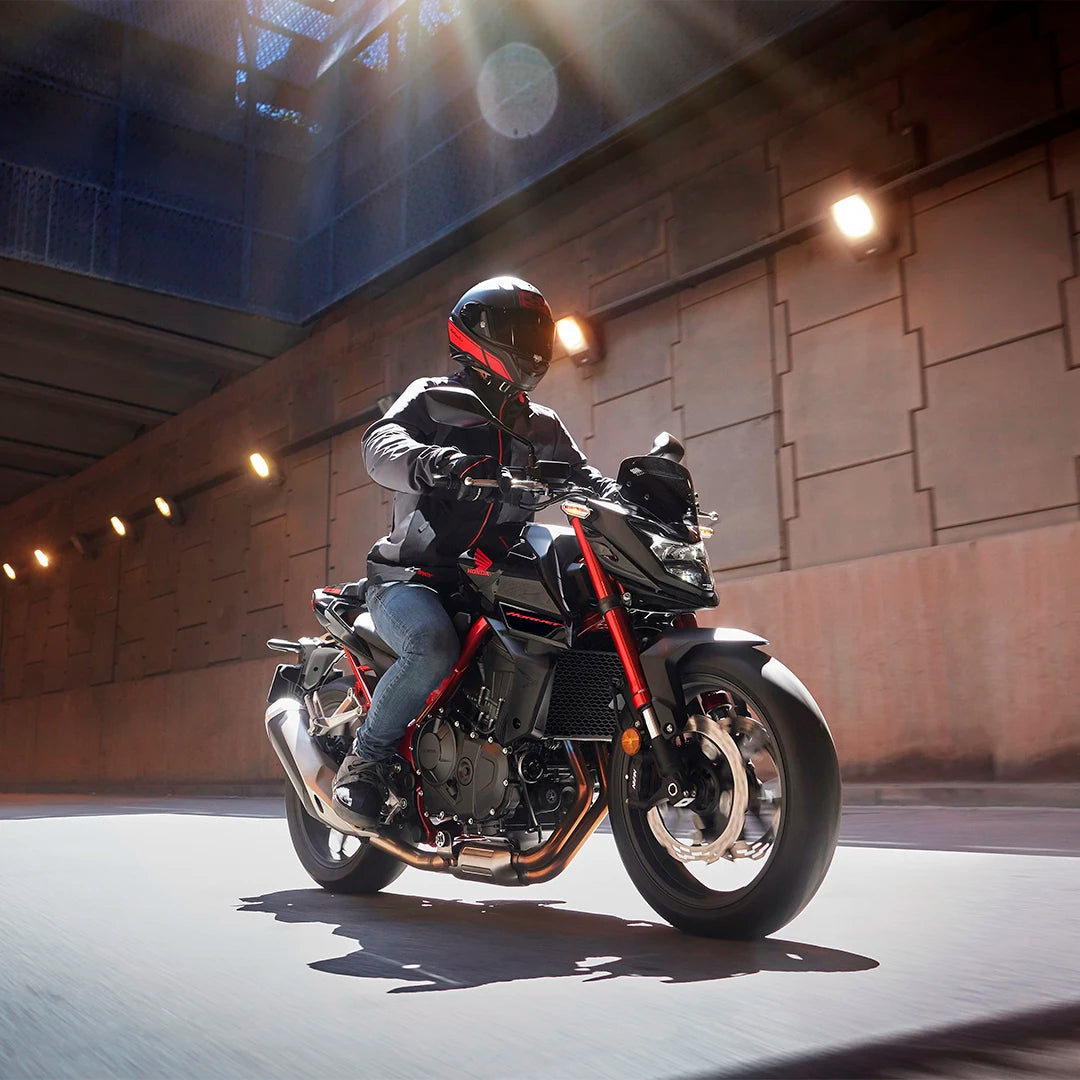 CB750 Hornet - Novo Modelo