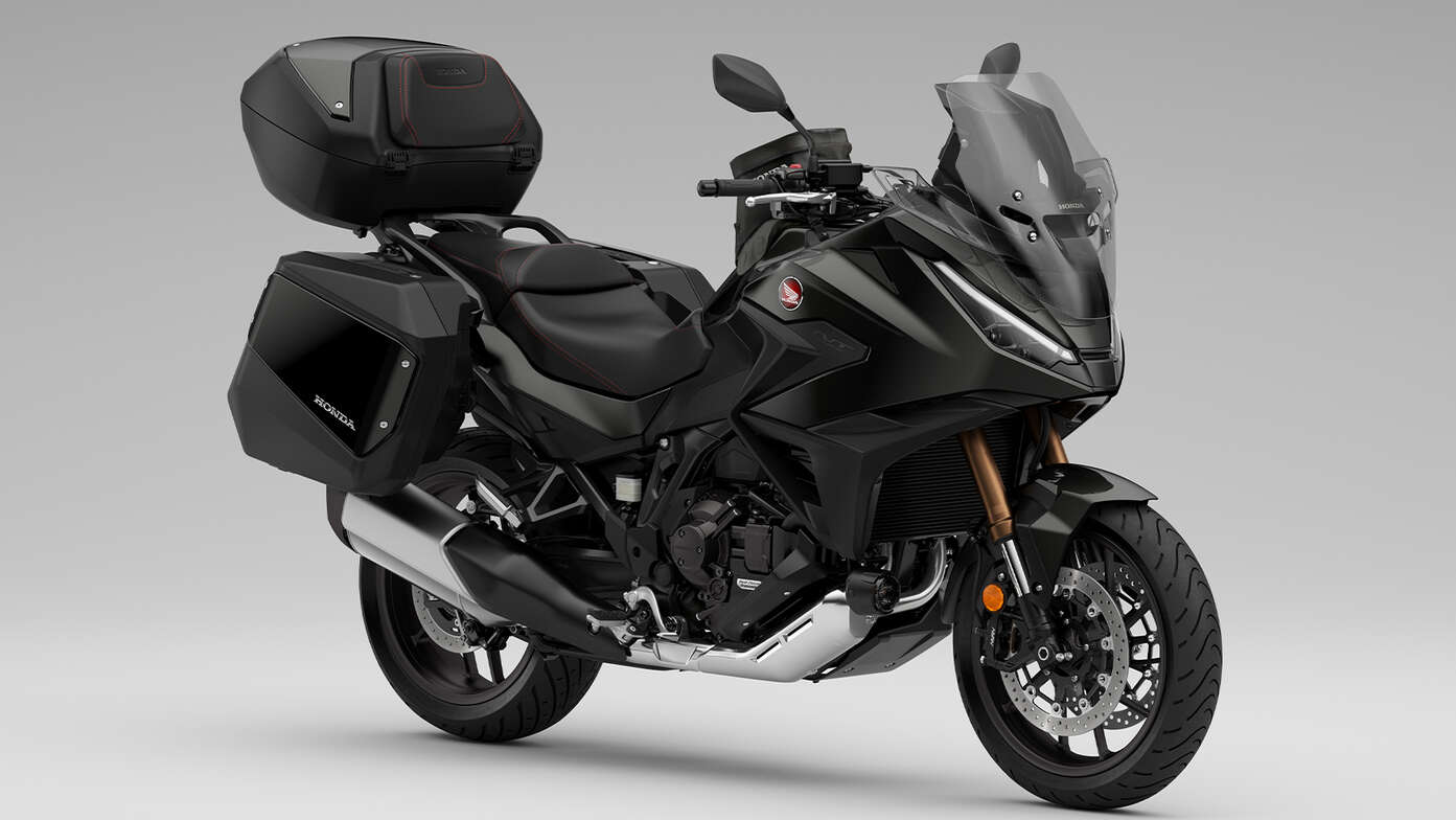 NT1100 2025