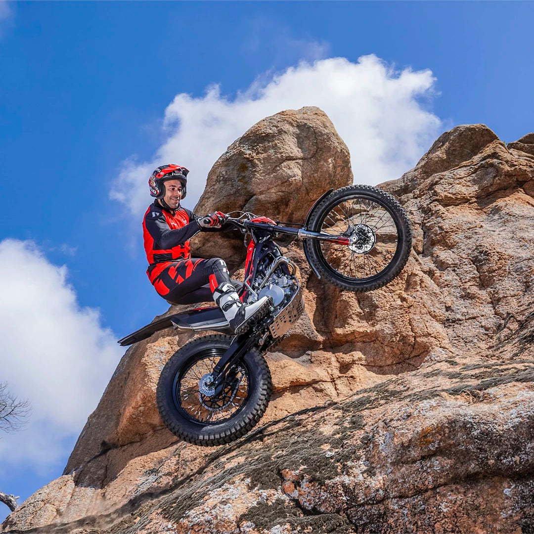 Montesa Cota 4RT 260R - Motoboxe