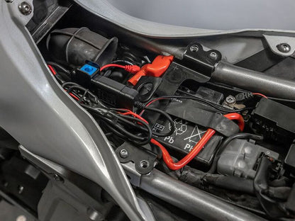 Adaptador impermeável QUAD LOCK de 12V a USB - Motoboxe