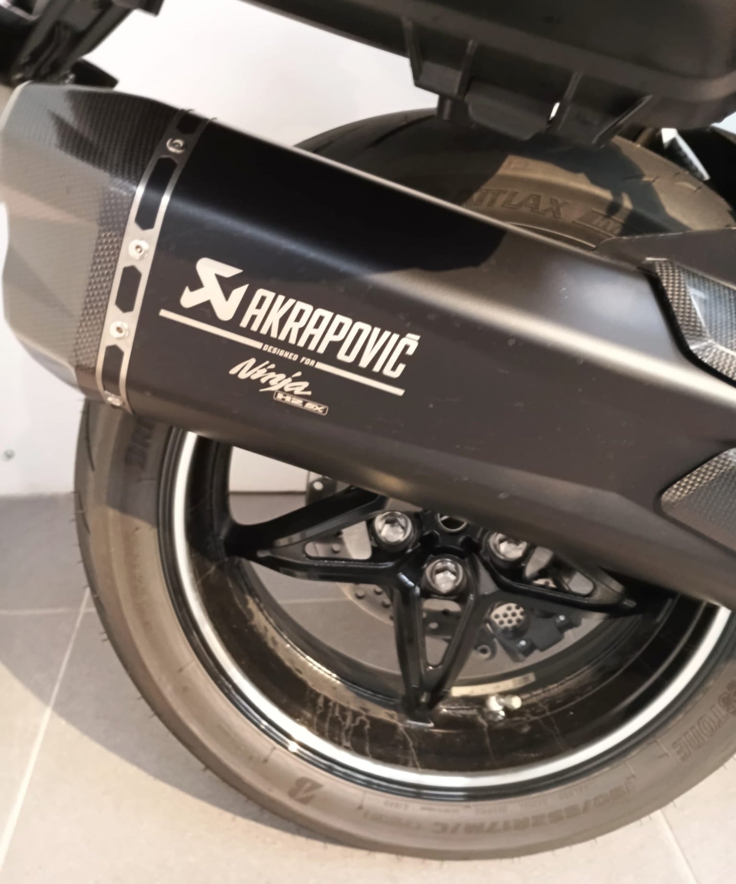 Kawasaki H2 SX Performance Tourer