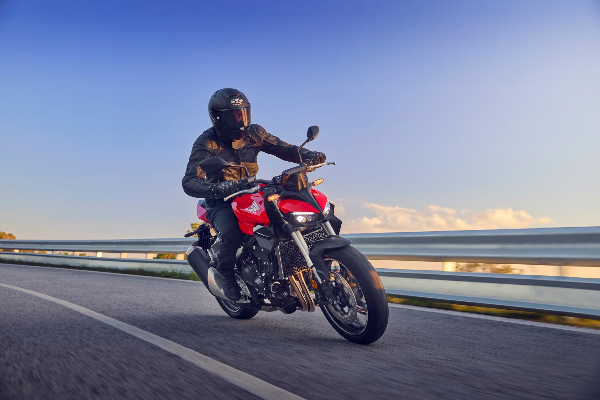CB1000 Hornet - Motoboxe