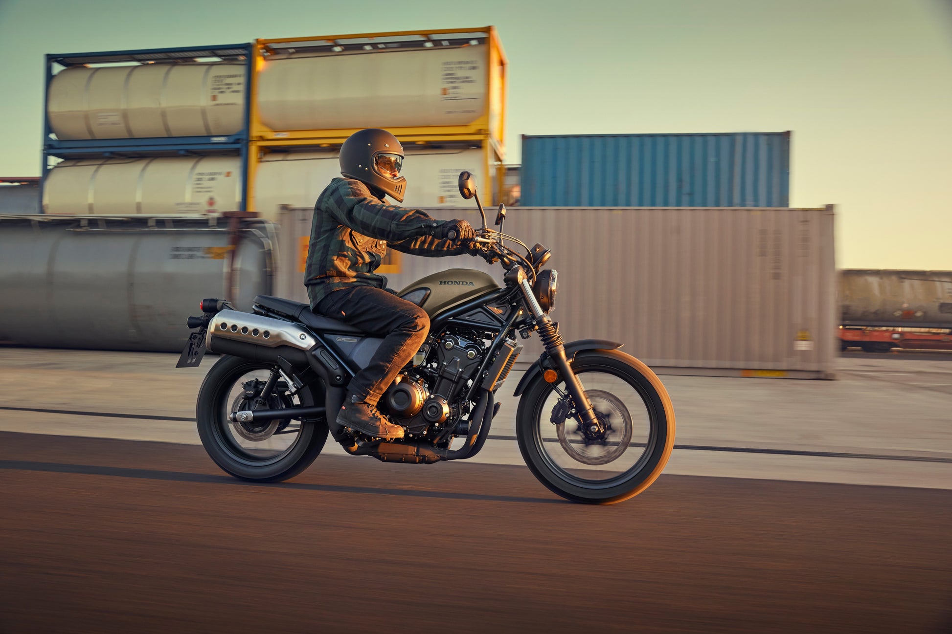 CL500 - Motoboxe