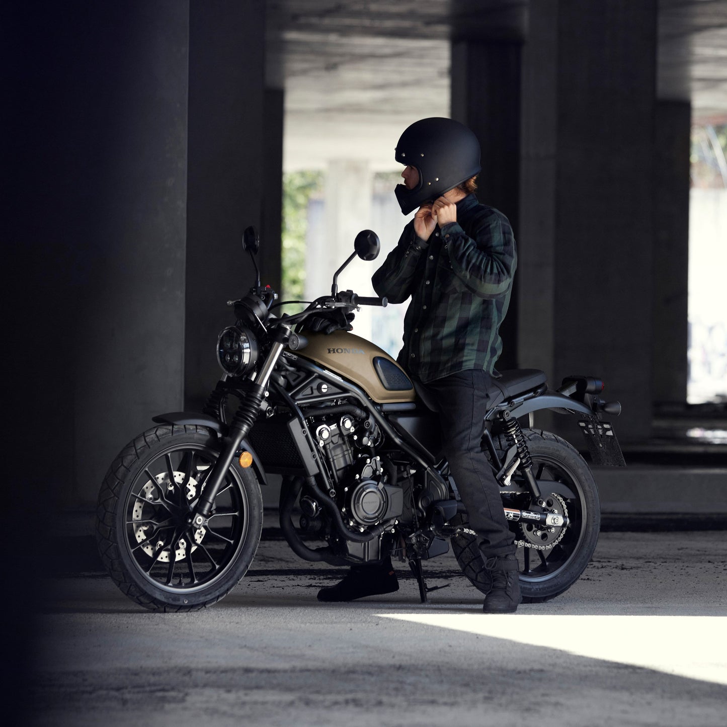 CL500 - Motoboxe