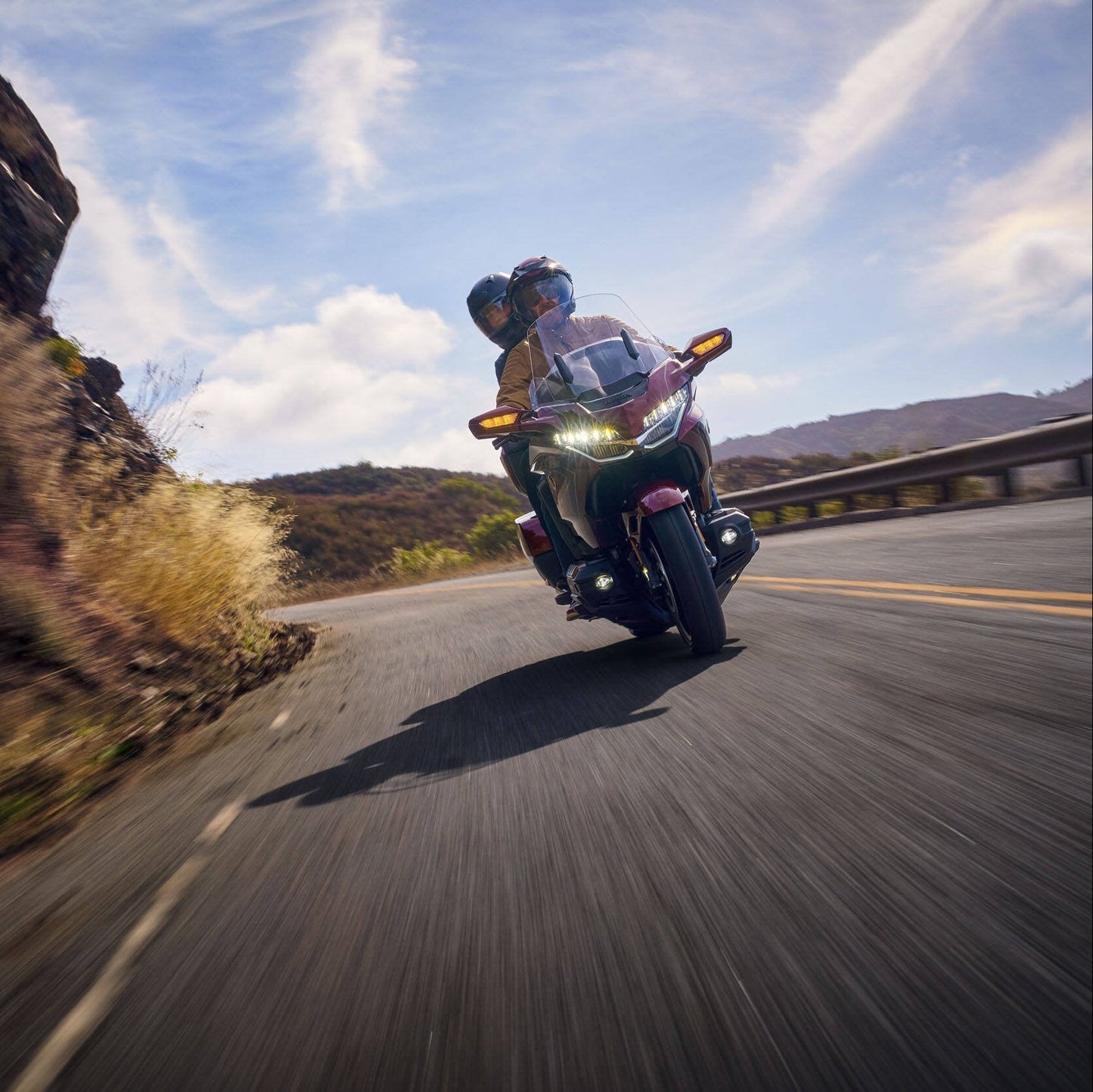 GL1800 Gold Wing Tour 2026 - Motoboxe