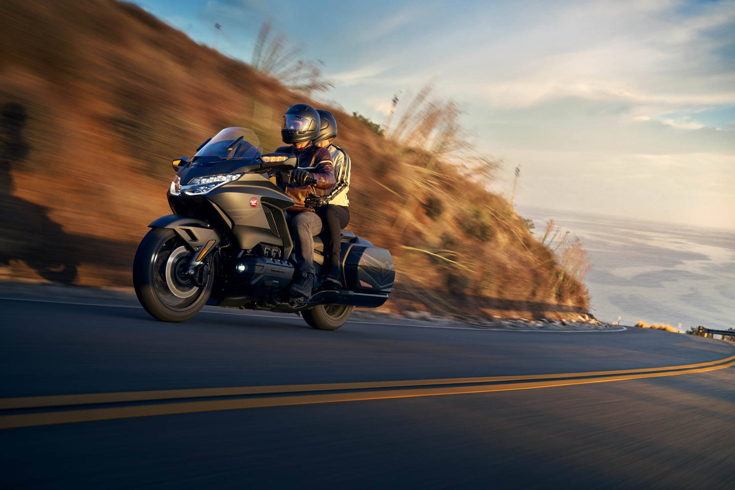 GL1800 Gold Wing 2026 - Motoboxe