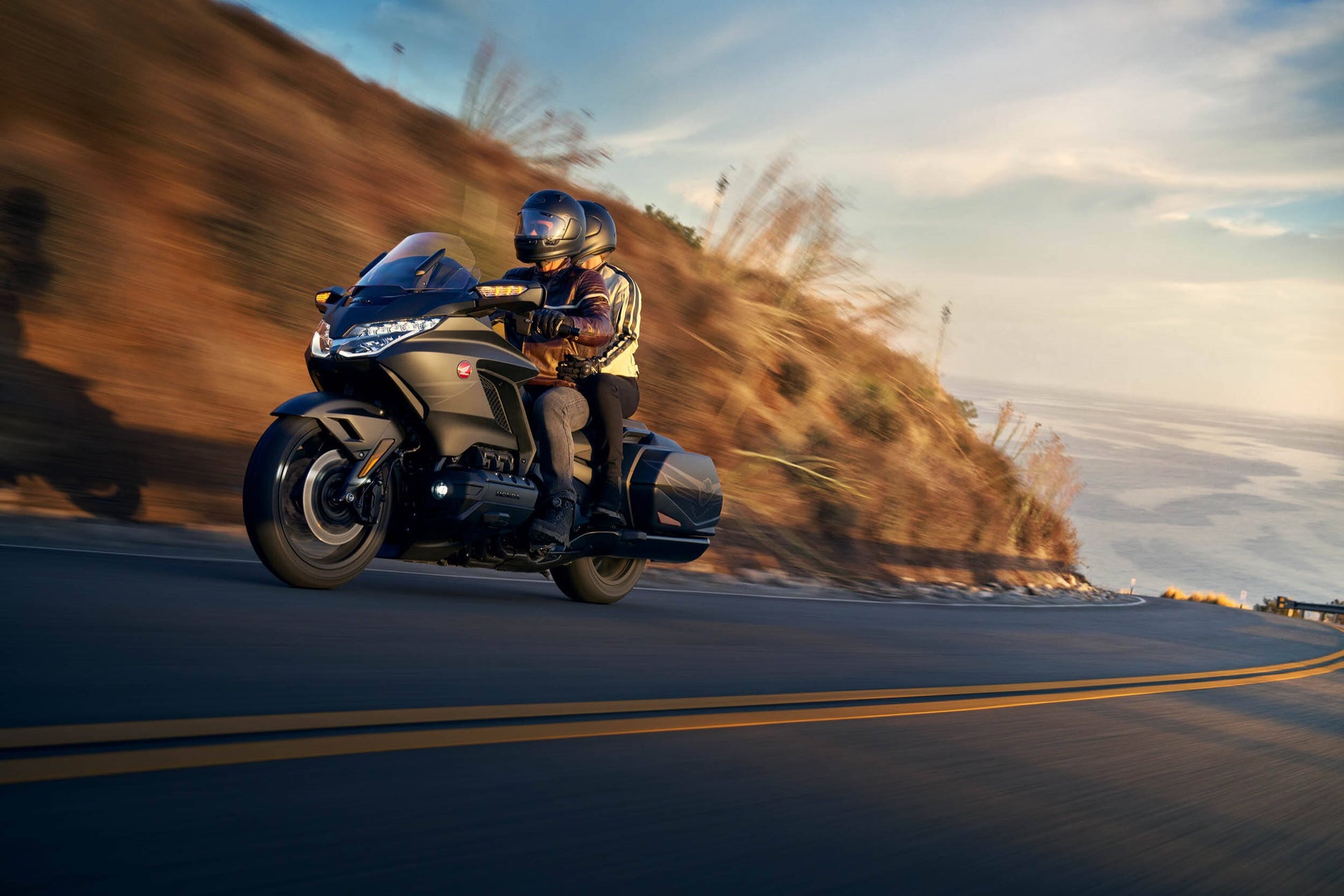 GL1800 Gold Wing 2026 - Motoboxe