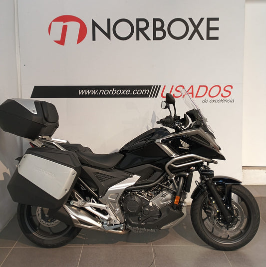 Honda NC750X (295 KMS )