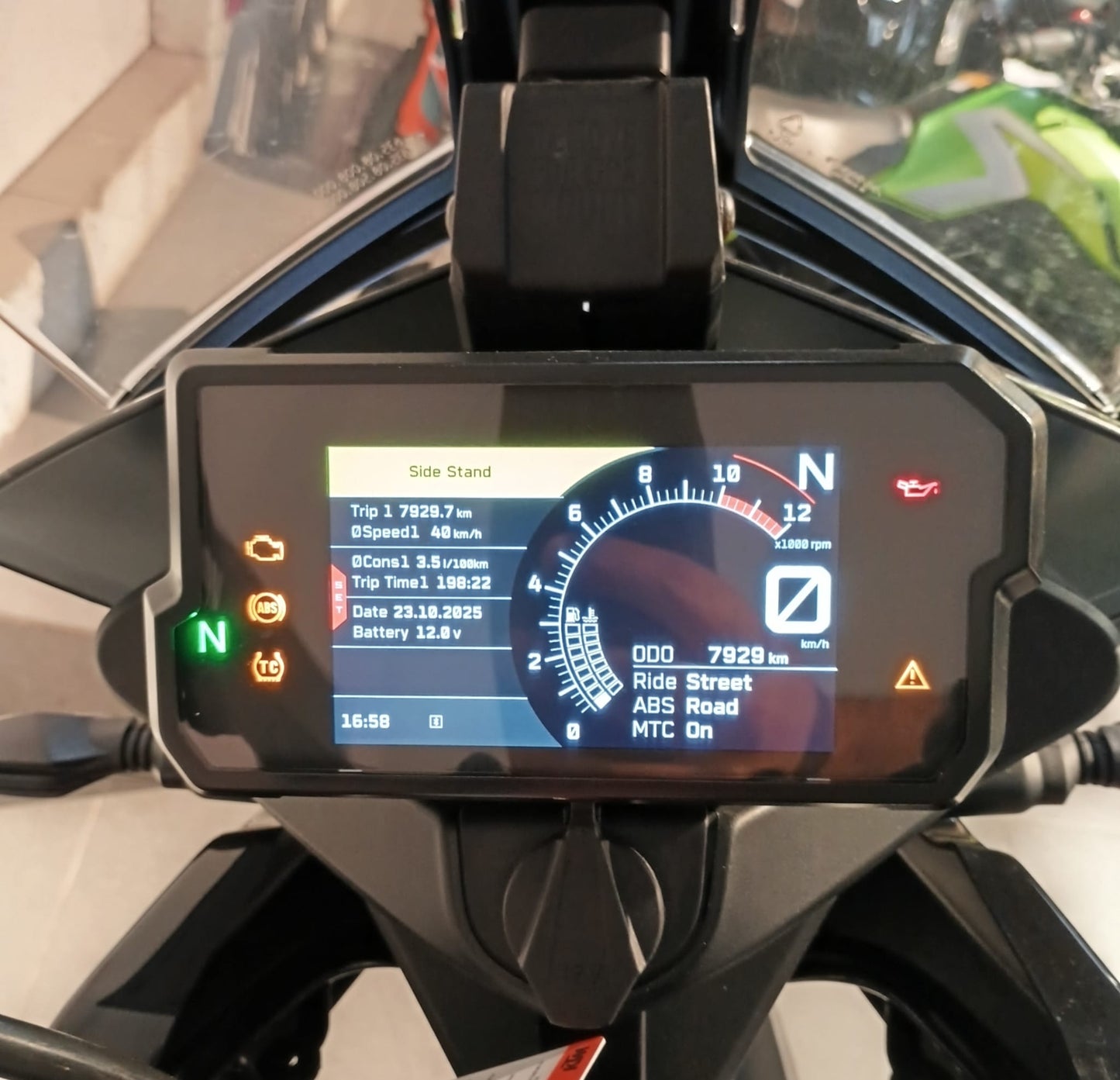 KTM 390 ADV