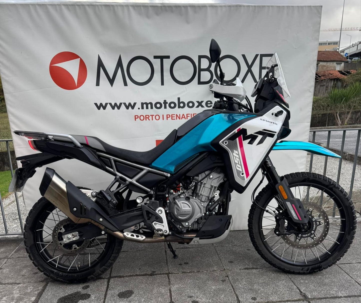 CFMOTO 450 MT
