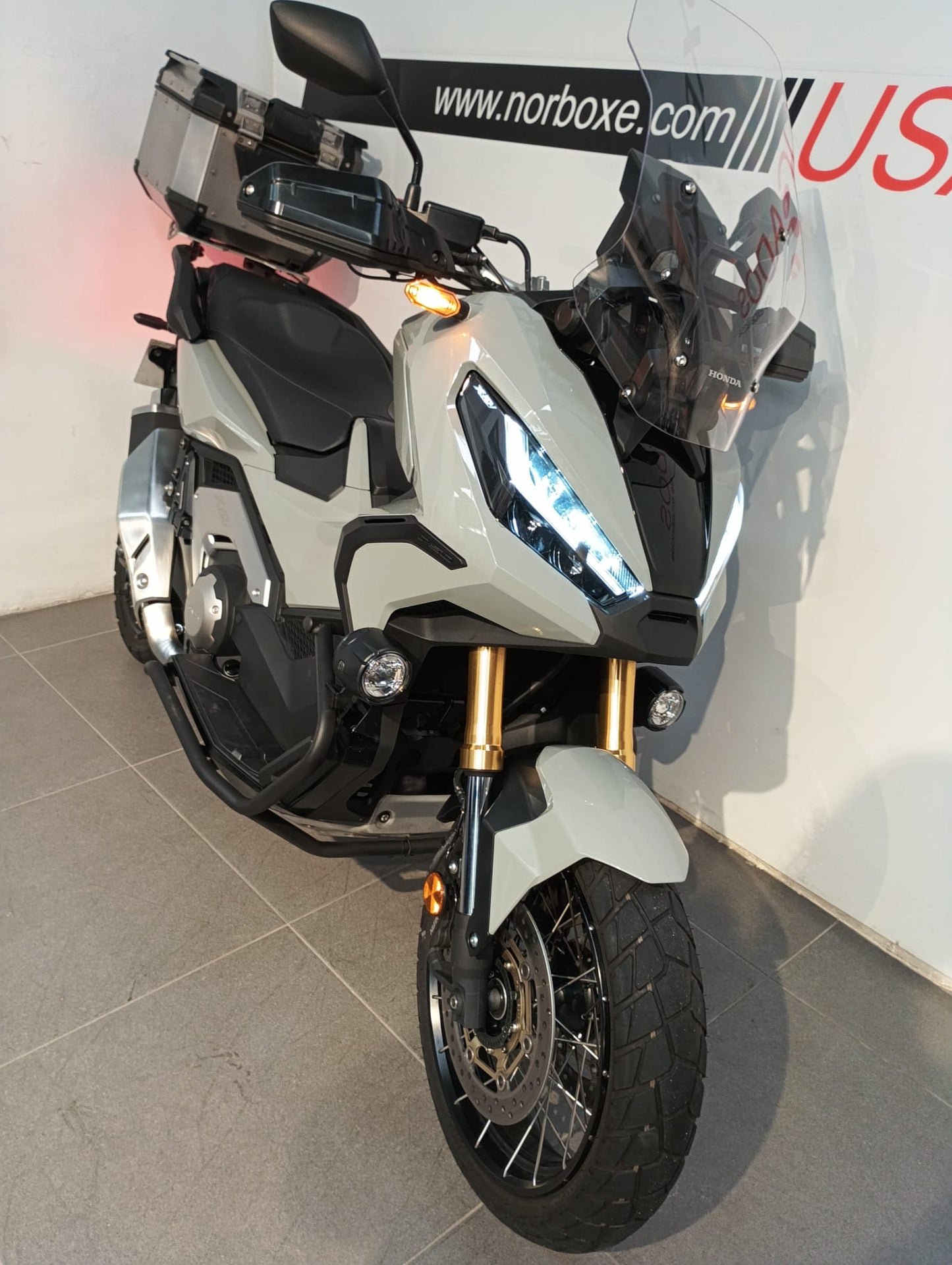 Honda X ADV-750
