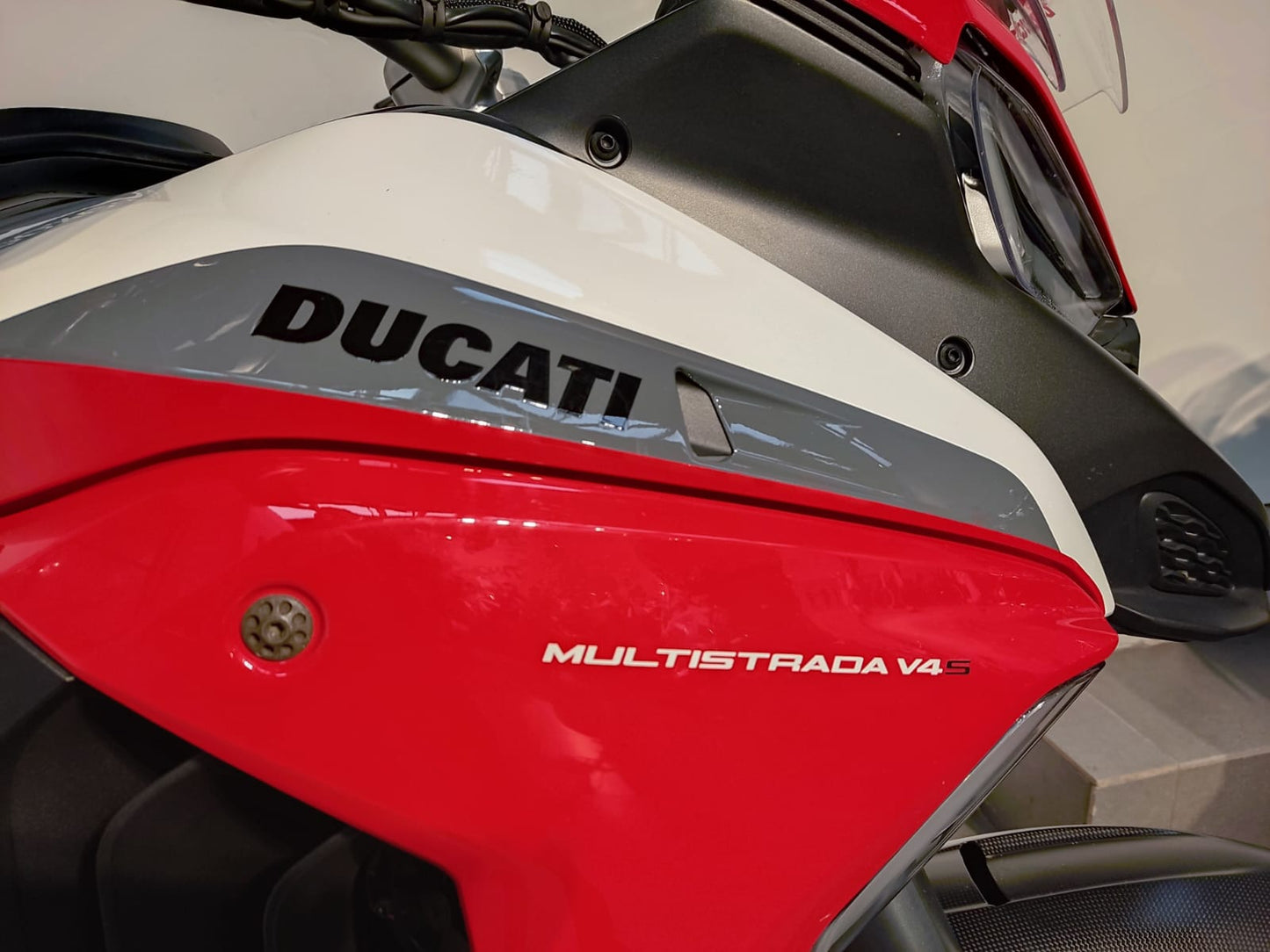 DUCATI MULTISTRADA V4S 1200
